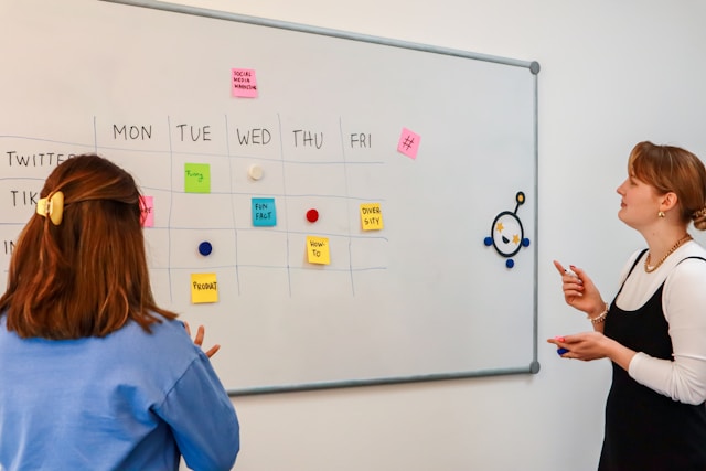 Content manager customizing posts for different platforms
